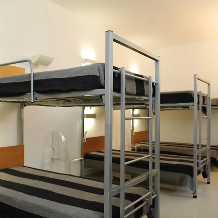 Hostal Hi - De Juventude